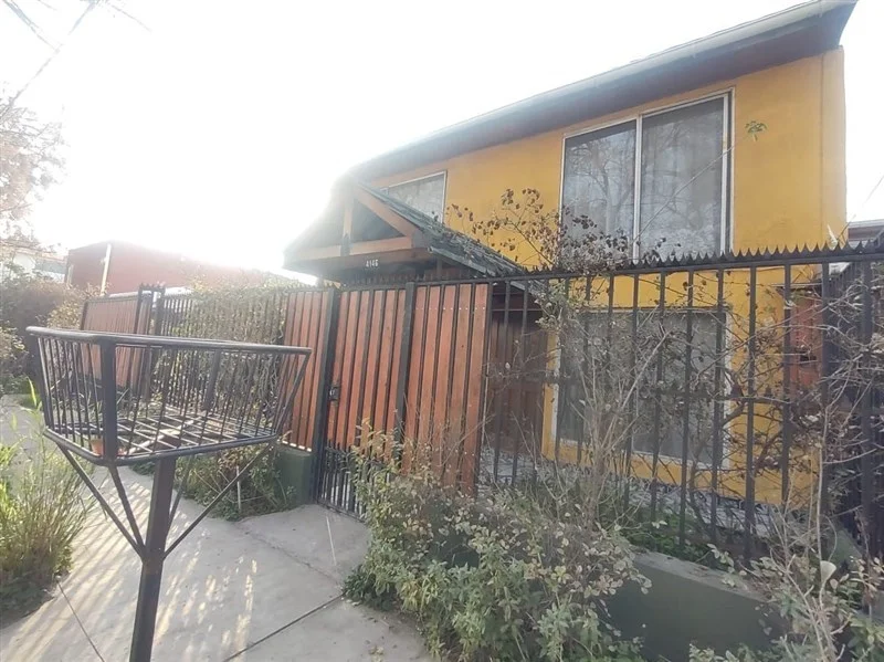 Imagen de Venta casa 4 dorm 3 Estaciona Ñuñoa Juan Monckeberg 
